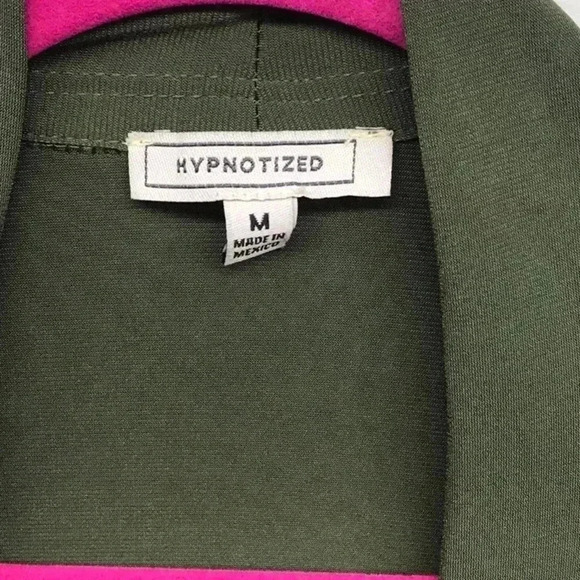 Women’s top size Medium Hypnotized - Picture 2 of 4